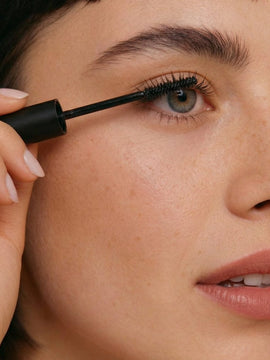 BOND GIRL+ (Plus)  - Black Lash Glue
